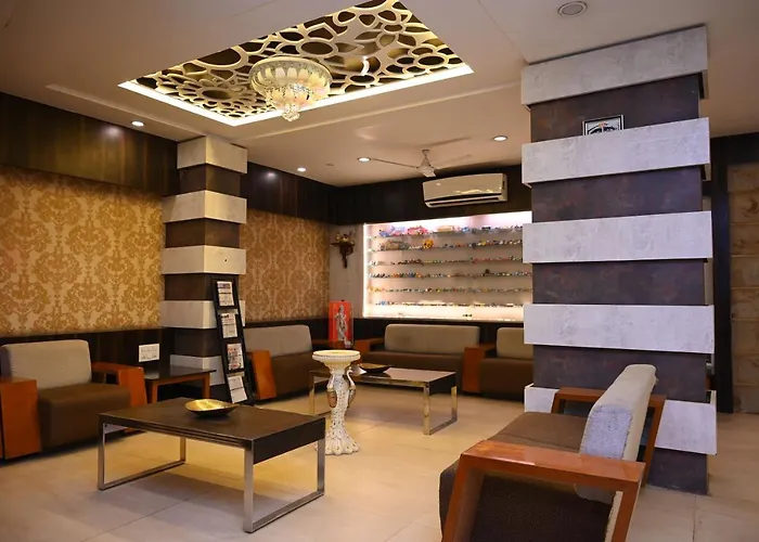 Hotel Center Point
