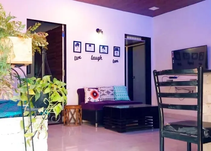 Ivy Little Door Cottage, Compact Ac 3 Bhk With Pool, Lonavala