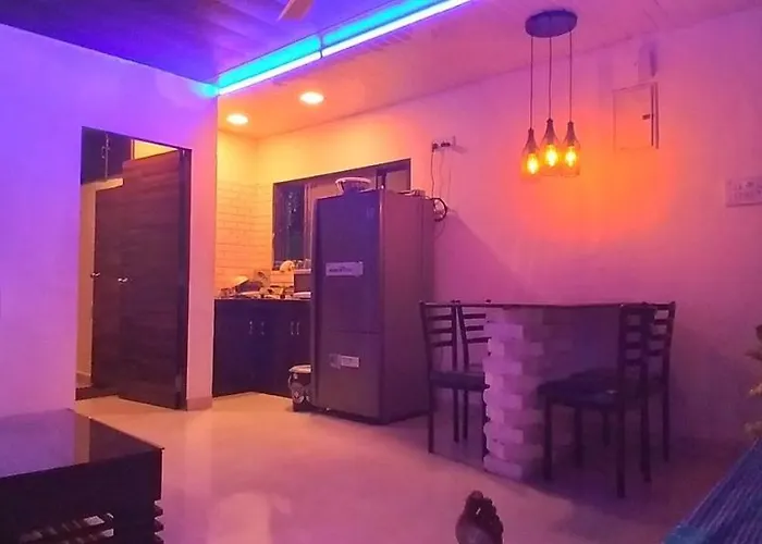Ivy Little Door Cottage, Compact Ac 3 Bhk With Pool, Lonavala