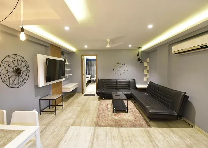 Sarkar Chambers