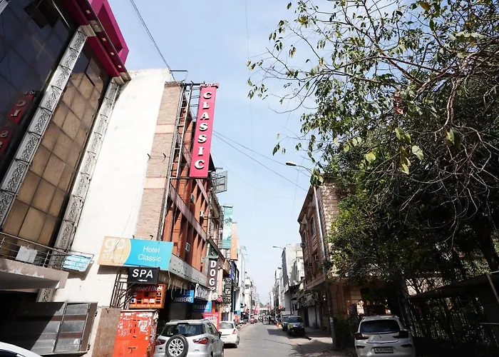 Hotel Classic Karol Bagh New Delhi