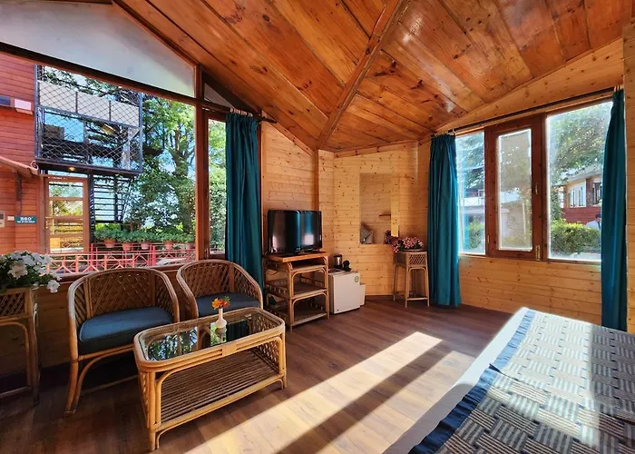 The Chalets Naldehra