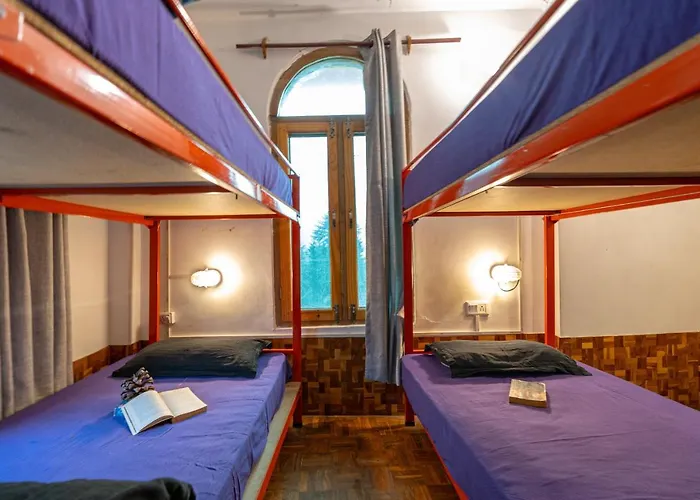 Nomads Hostel