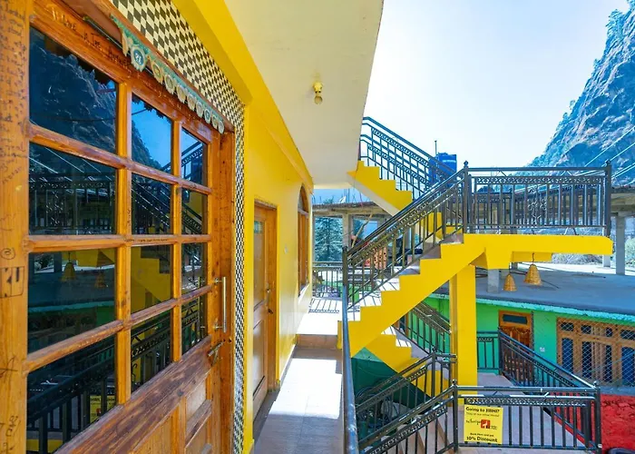 Nomads Hostel