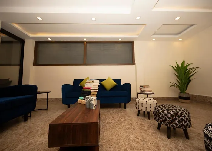 Lakeside Suites