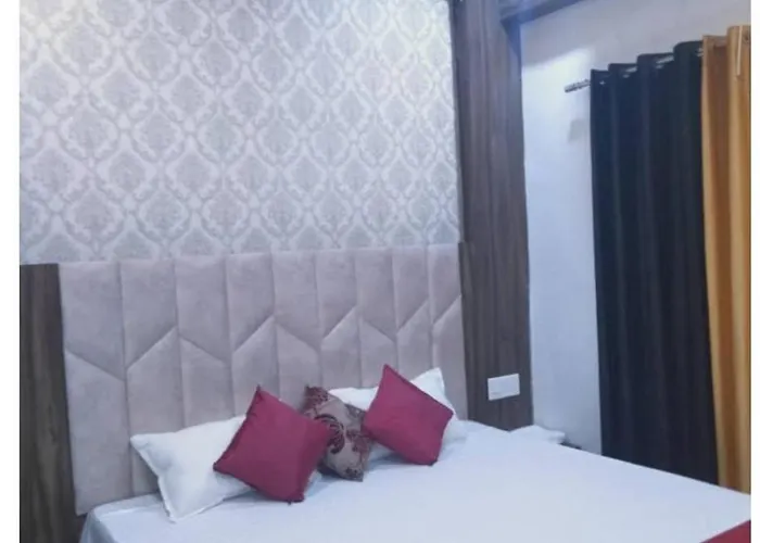 Hotel The Cube Inn
