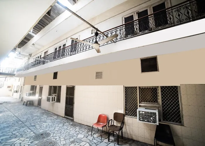 Hotel Raj Guest House