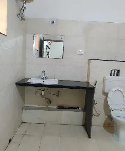 Hotel O Laxmi Palace
