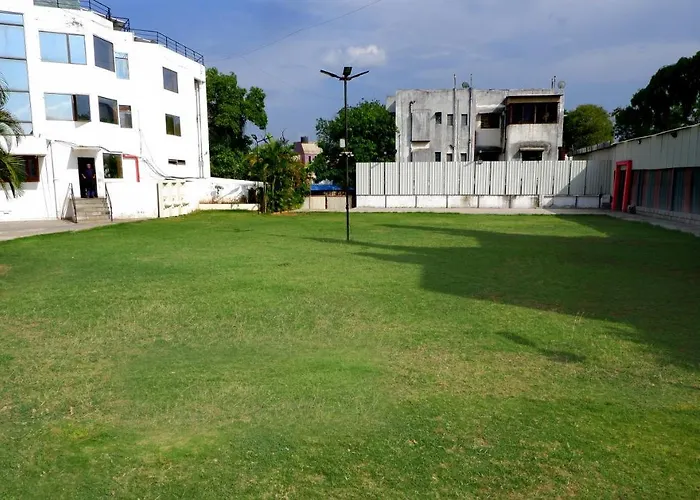 Hotel Kewal