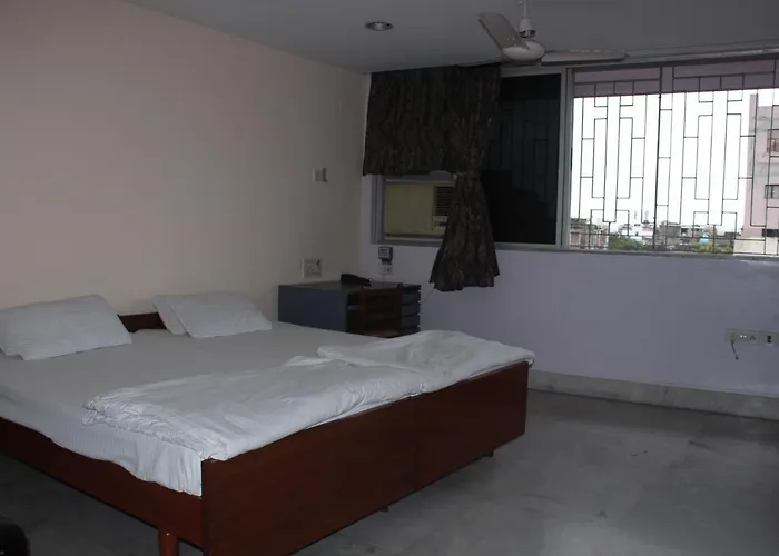 Service Apartments, Park Street, Calcutta