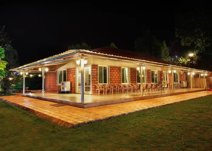 Urmilaa Green County Resort 35 Km From Kolhapur