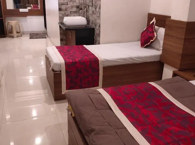 Hotel Sai Prabhu Inn
