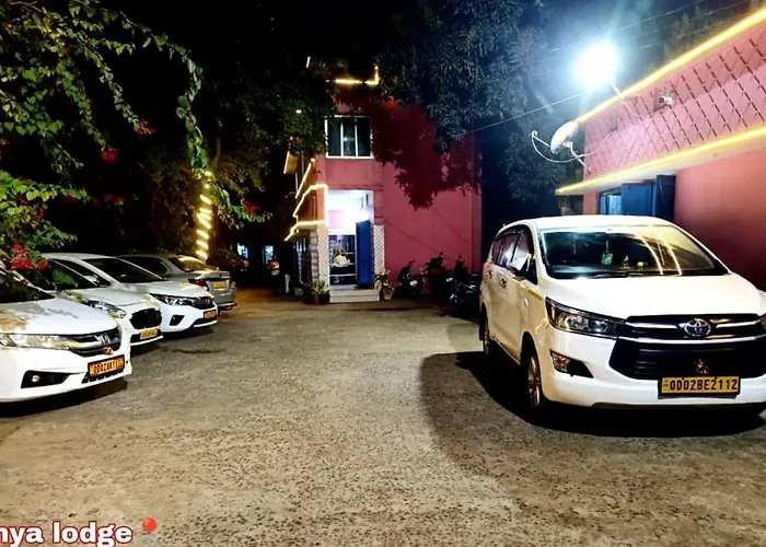 Labanya Guest House