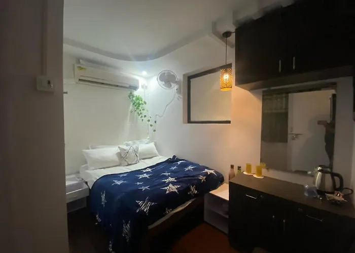 Couzy Cocoonn Stays