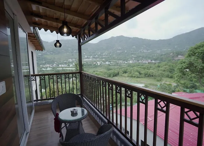 Nivedan Hotel And Resort