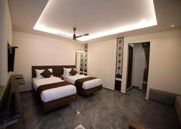 Murali Krishna Apart Hotel