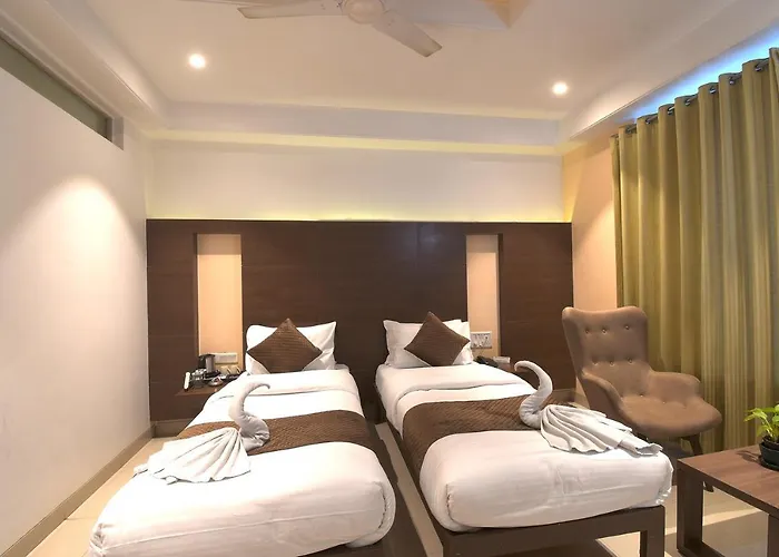 Hotel Season 4 -3-Star Hotel