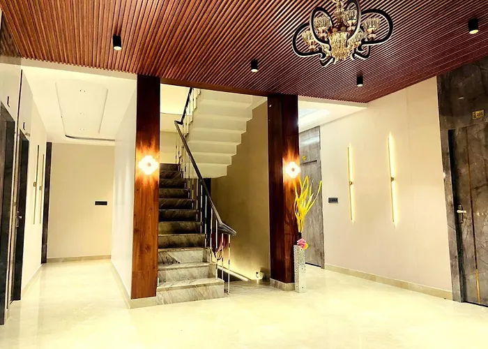 Goroomgo Krishna Residency Bareilly