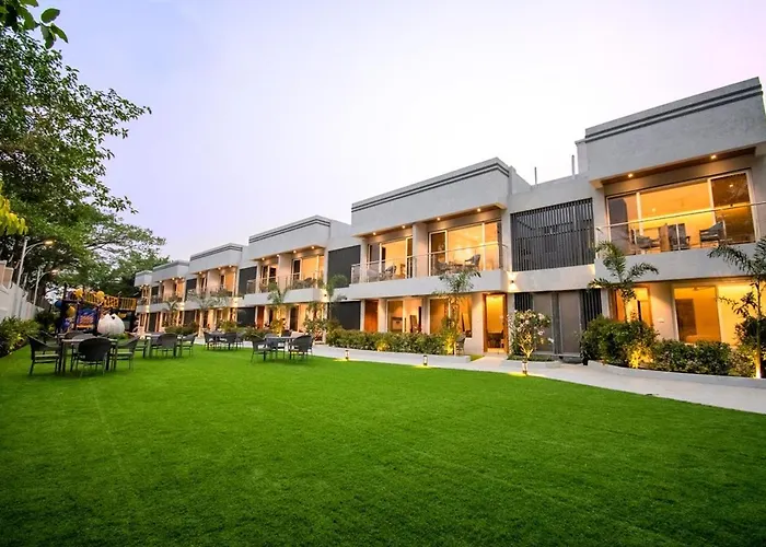 Meritas Aura Resort
