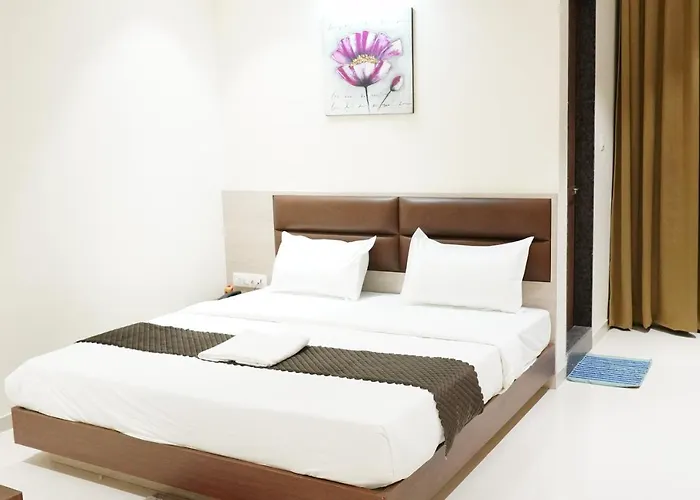 Mangalamurthy Hotels