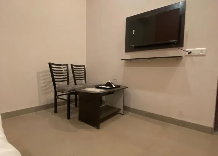 Wellawing Residency - A Premium Hotel At Pakhowal Road - Corporates, Families, Travelers, Couples Favorite