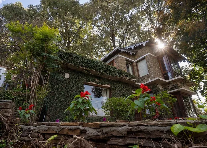 Avenida Snowcap Retreat