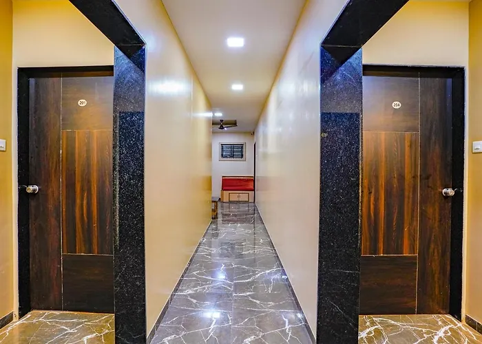Fabhotel Tanishq