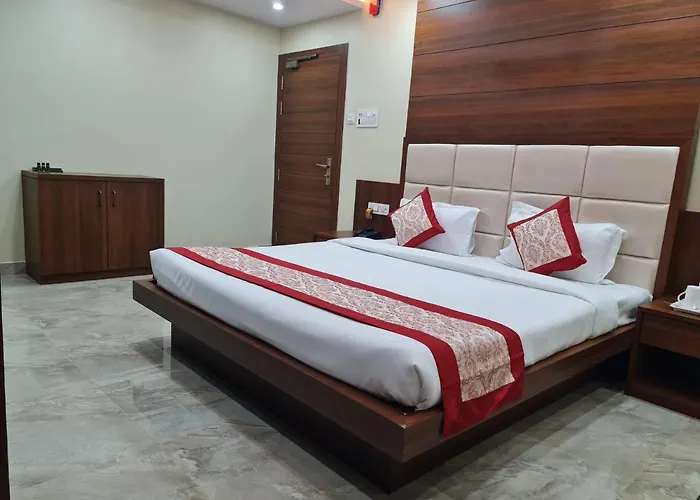 Hotel Sabhekar
