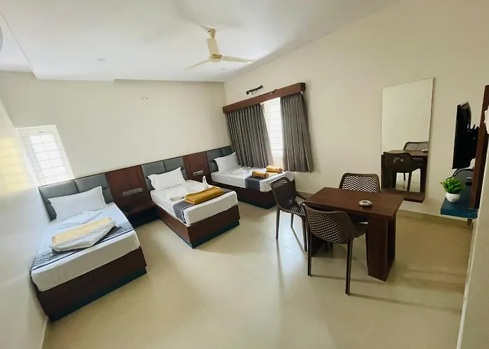 Hotel Royal Inn Lodge Dharwad