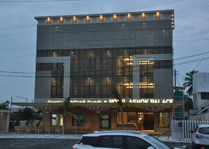 Hotel Ashok Palace