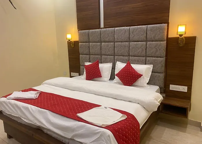 Hotel Sukoon Bharatgarh