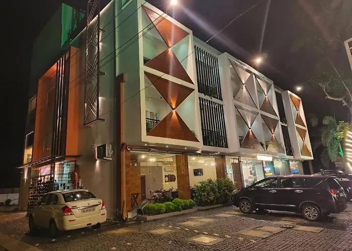 Royalton Residency