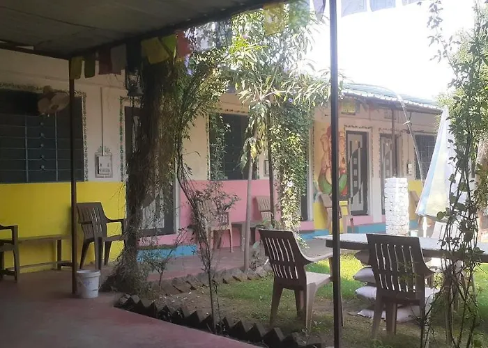 Baba Hostel