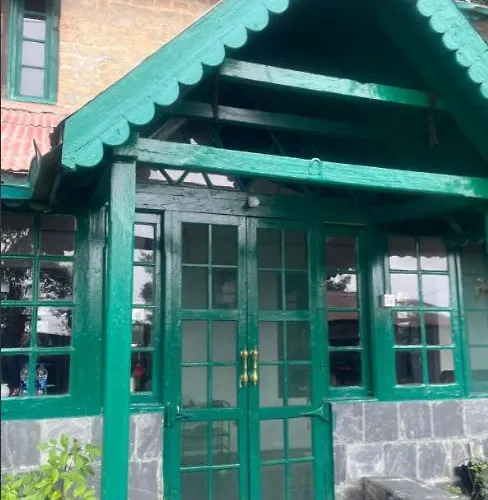 Iris Cottage