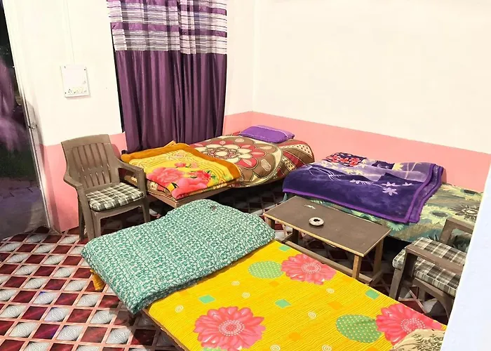Baba Hostel