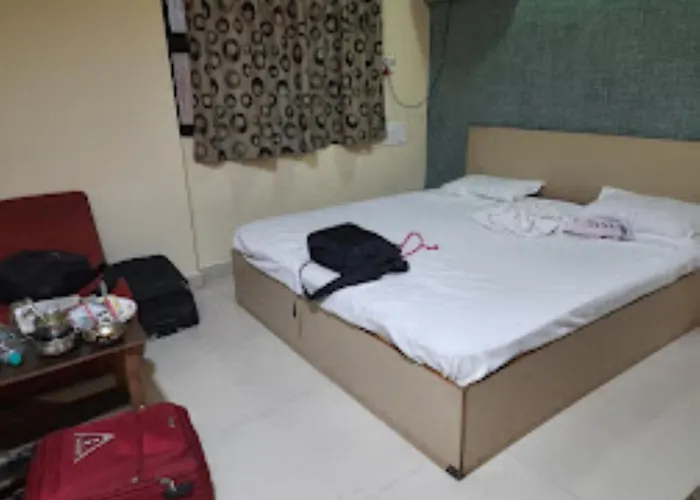 Hotel Vaidya Regency & Manuhar Restaurant, Balaghat