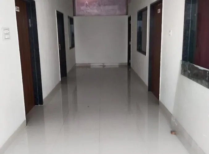 Hotel Shri Ram Palace