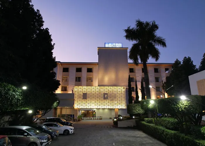Hotel Madhuban