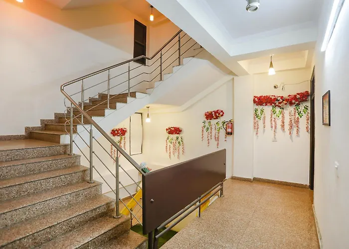 Fabhotel Corporate Stay Noida