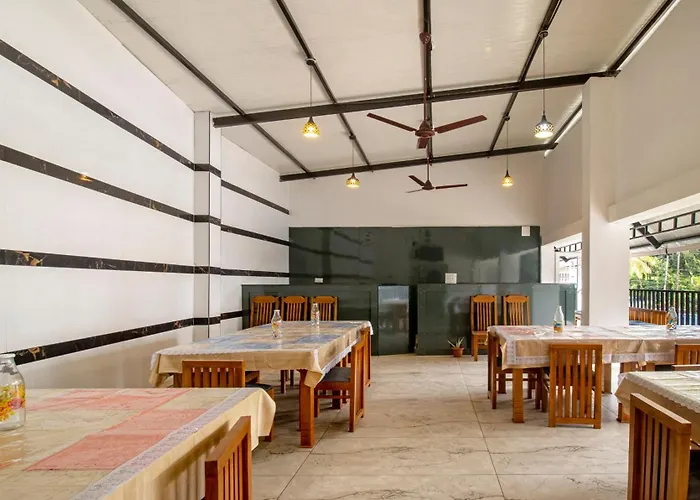 Treebo The Rove With Swimming Pool Hotel Madikeri