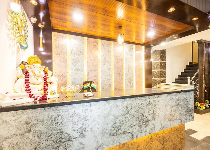 Hotel Cosmo Near Blk Hospital Karol Bagh