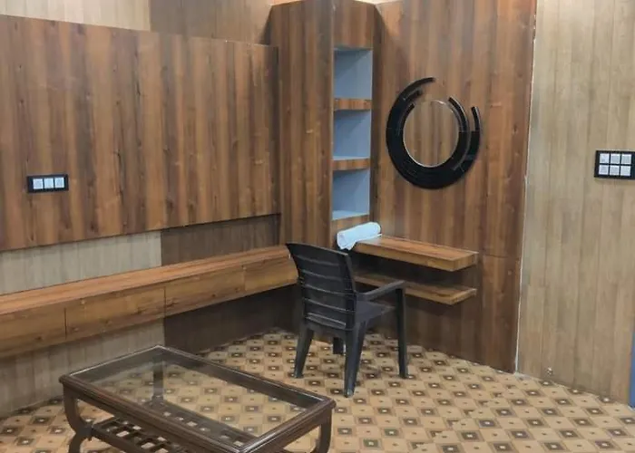 Hotel Pearl Residency