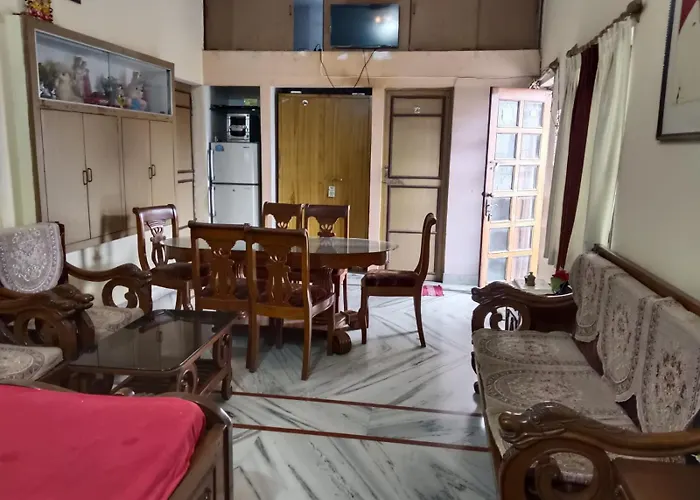 Kusum Palace
