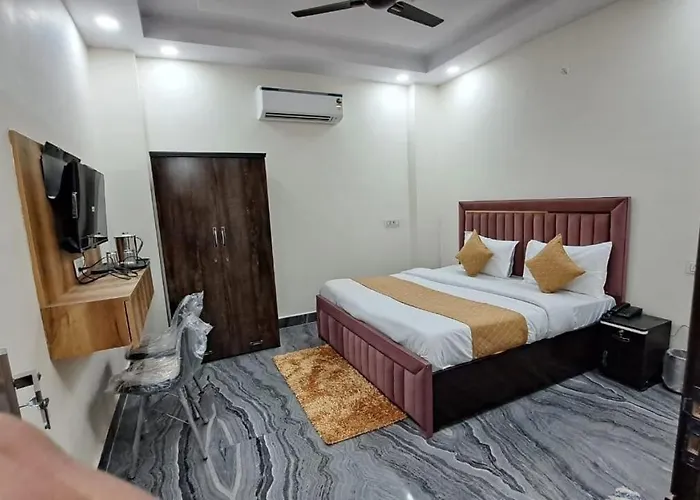 Hotel O City Deluxe
