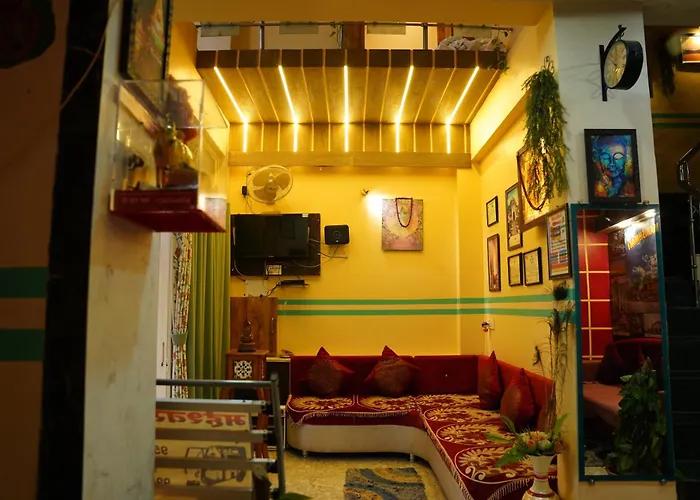 Hotel Mahishmati Palace