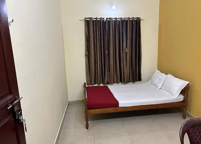 Mukalel Tourist Home Kochi