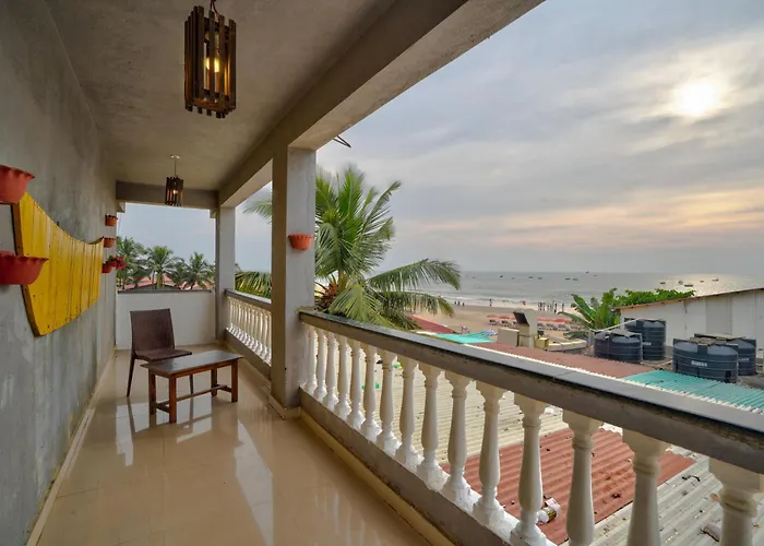 Hotel Salty Waves Baga