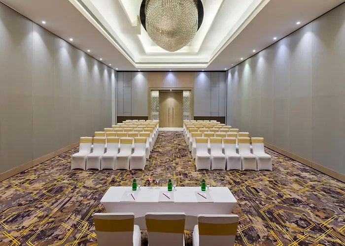 Crowne Plaza Ahmedabad City Centre By Ihg