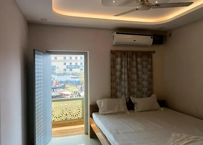 Hotel Grand View
