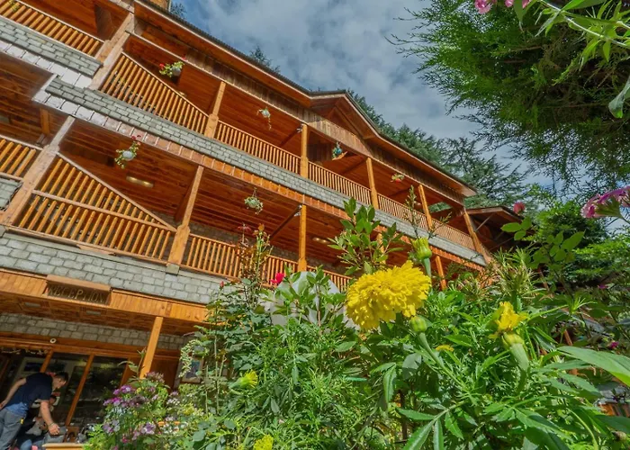 Hotel Negi'S Mayflower A Heritage Since 1965